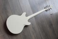 HAGSTROM Megin, Creme, 3, 53 KG