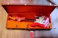 FENDER American Vintage II '61 Stratocaster, Fiesta Red HARDCASE, 3, 58 KG