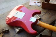 FENDER American Vintage II '61 Stratocaster, Fiesta Red HARDCASE, 3, 58 KG