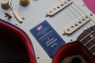 FENDER American Vintage II '61 Stratocaster, Fiesta Red HARDCASE, 3, 58 KG