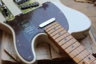 FENDER NEW MODEL Player II Modified Telecaster® SH, Maple Fingerboard, Olympic Pearl, GIGBAG, 3, 80 KG