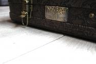 Maybach Flying Jetwing Firemist Gold, HARDCASE, 3, 1 KG