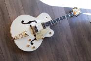 GRETSCH G6136-55 Vintage Select '55 Falcon, Vintage White, HARDCASE
