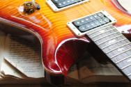 PRS Custom 24 Quilt 10 Original of year 2011 with her papers and hardcase, 3, 4 KG