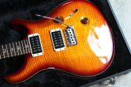 PRS Custom 24 Quilt 10 Original of year 2011 with her papers and hardcase, 3, 4 KG