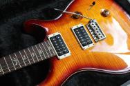 PRS Custom 24 Quilt 10 Original of year 2011 with her papers and hardcase, 3, 4 KG
