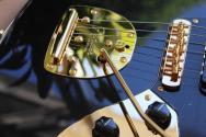 FENDER LIMITED Made in Japan Traditional 2025 Collection, 60s Jaguar®, Rosewood Fingerboard, Black Pearl, GIGBAG, 3, 68 KG