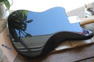 FENDER LIMITED Made in Japan Traditional 2025 Collection, 60s Jaguar®, Rosewood Fingerboard, Black Pearl, GIGBAG, 3, 68 KG