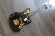 FENDER LIMITED Made in Japan Traditional 2025 Collection, 60s Jaguar®, Rosewood Fingerboard, Black Pearl, GIGBAG, 3, 68 KG