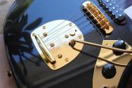 FENDER LIMITED Made in Japan Traditional 2025 Collection, 60s Jaguar®, Rosewood Fingerboard, Black Pearl, GIGBAG, 3, 68 KG