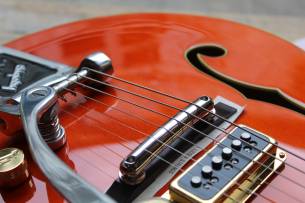 GRETSCH G6120DE Duane Eddy Signature Hollow Body Desert Sunrise, Hardcase, Papers, 3, 18 KG