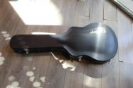 EPIPHONE "Noel Gallagher Riviera Dark Wine Red" HARDCASE
