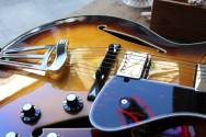 FGN Masterfield MFA-HH Jazz Burst, HARDCASE