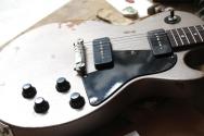 MAYBACH Special Edition for Estudio 54 Lester JR Single Cut P-90 in Shorelain Gold Black HARDCASE, 3, 10 KG