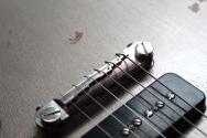 MAYBACH Special Edition for Estudio 54 Lester JR Single Cut P-90 in Shorelain Gold Black HARDCASE, 3, 10 KG