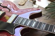 HAGSTROM "67’ Viking II Wild Cherry Transparent" ELVIS COMEBACK 1968, 3, 01 KG
