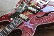 HAGSTROM "67’ Viking II Wild Cherry Transparent" ELVIS COMEBACK 1968, 3, 01 KG