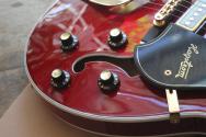 HAGSTROM "67’ Viking II Wild Cherry Transparent" ELVIS COMEBACK 1968, 3, 01 KG