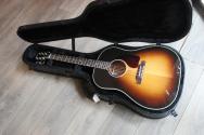 GIBSON "J-45 Vintage Sunburst" GIBSON "J-45 Vintage Sunburst"