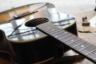 GIBSON "J-45 Vintage Sunburst" GIBSON "J-45 Vintage Sunburst"