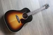 GIBSON "J-45 Vintage Sunburst" GIBSON "J-45 Vintage Sunburst"