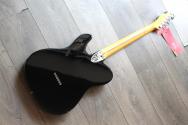 FENDER "American Vintage II 1977 Telecaster Custom Black" HARDCASE,3, 58 KG