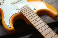 FENDER Player Plus Stratocaster®, Maple Fingerboard, Tequila Sunrise, GIGBAG, 3, 90 KG