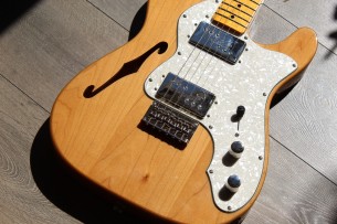 SQUIER "Classic Vibe '70s Telecaster Thinline Natural" by FENDER, 2, 96 KG