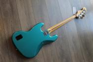 Squier Classic Vibe Active '70s Jazz Bass, Ocean Turquoise, 4, 15 KG