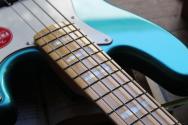 Squier Classic Vibe Active '70s Jazz Bass, Ocean Turquoise, 4, 15 KG