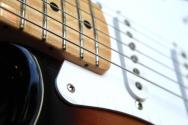 FENDER "NOS Custom Shop 1955 Stratocaster" HARDCASE, PAPERS, 3, 59 KG