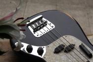 FENDER JMJ Road Worn® Mustang Bass, Rosewood , Black, GIGBAG. 3, 53 KG