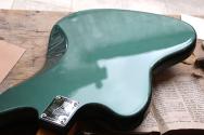 FENDER American Vintage II 1966 Jazzmaster in Sherwood Metallic, Bound Round-Laminated Rosewood HARDCASE, 3, 80 KG