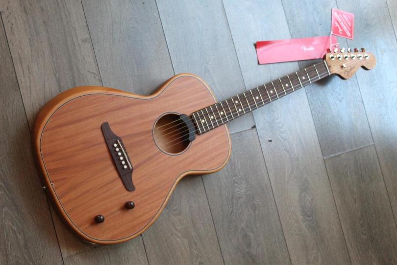 FENDER Highway Series Parlor Natural, GIGBAG