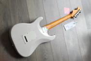 NEW MODEL!!!FENDER "American Ultra Luxe Vintage '50s Stratocaster, Maple Fingerboard, White Blonde" HARDCASE, 3, 72 KG