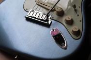NEW MODEL!!! FENDER "American Ultra Luxe Vintage '60s Stratocaster, Rosewood Fingerboard, Ice Blue Metallic" HARDCASE, 3, 60 KG