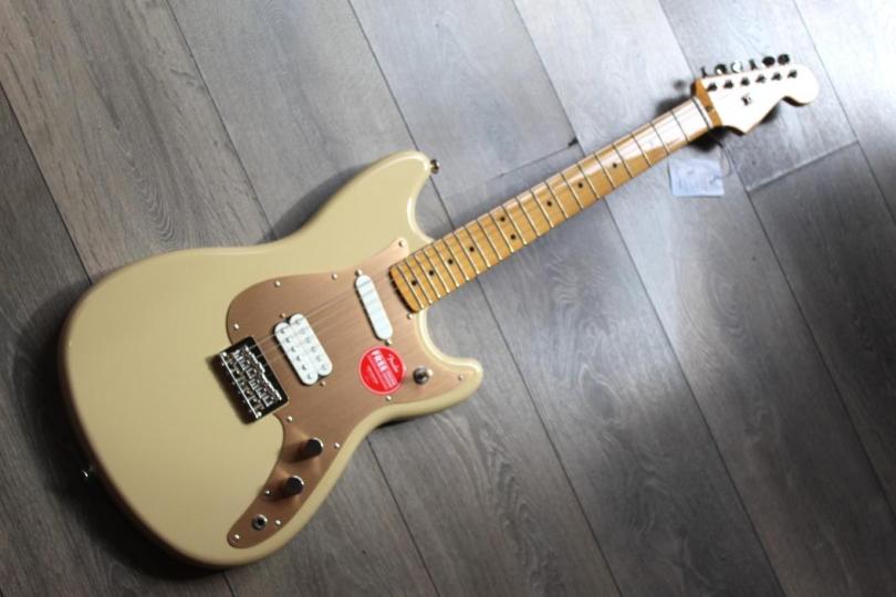 SQUIER Classic Vibe Duo-Sonic HS, Desert Sand, 3. 13 KG