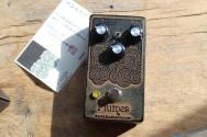 EarthQuaker Devices KGR Cast Iron Plumes