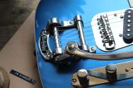 Squier Classic Vibe™ Custom Telecaster® SH with Bigsby, Parchment Pickguard, Lake Placid Blue, 3, 76 KG