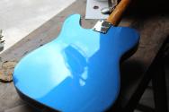 Squier Classic Vibe™ Custom Telecaster® SH with Bigsby, Parchment Pickguard, Lake Placid Blue, 3, 76 KG