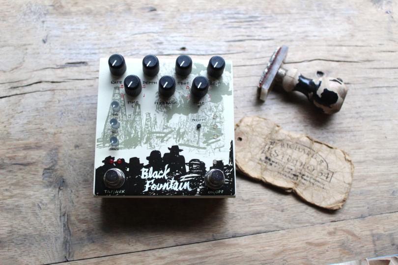 Old Blood Noise Black Fountain V4 Stereo Terracotta