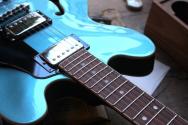 VINTAGE "VSA500B with Bigsby, Gun Hill Blue" 3, 95 KG