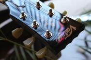 VINTAGE "VSA500B with Bigsby, Gun Hill Blue" 3, 95 KG