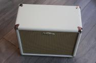 VINTAGE "Retro 25 Head 25W Bluetooth Guitar Amplifier with Drum Machine in Vintage White + Retro 110 Cabinet"