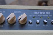 VINTAGE "Retro 25 Head 25W Bluetooth Guitar Amplifier with Drum Machine in Vintage White + Retro 110 Cabinet"