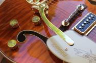 GRETSCH "G6120TGQM-56 Limited Edition Quilt Classic Chet Atkins, Hollow Body with Bigsby, Roundup Orange Stain Lacquer" HARDCASE