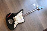 FENDER "Made in Japan Traditional Late '60s Jaguar, Black" GIGBAG