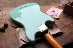 SQUIER "Classic Vibe Mustang Bass, Surf Green, Indian Laurel" by FENDER