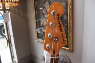 SQUIER "Classic Vibe Mustang Bass, Surf Green, Indian Laurel" by FENDER
