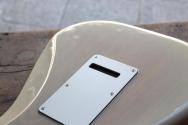 FENDER "Player II Stratocaster Present White Blonde" 3, 14 KG